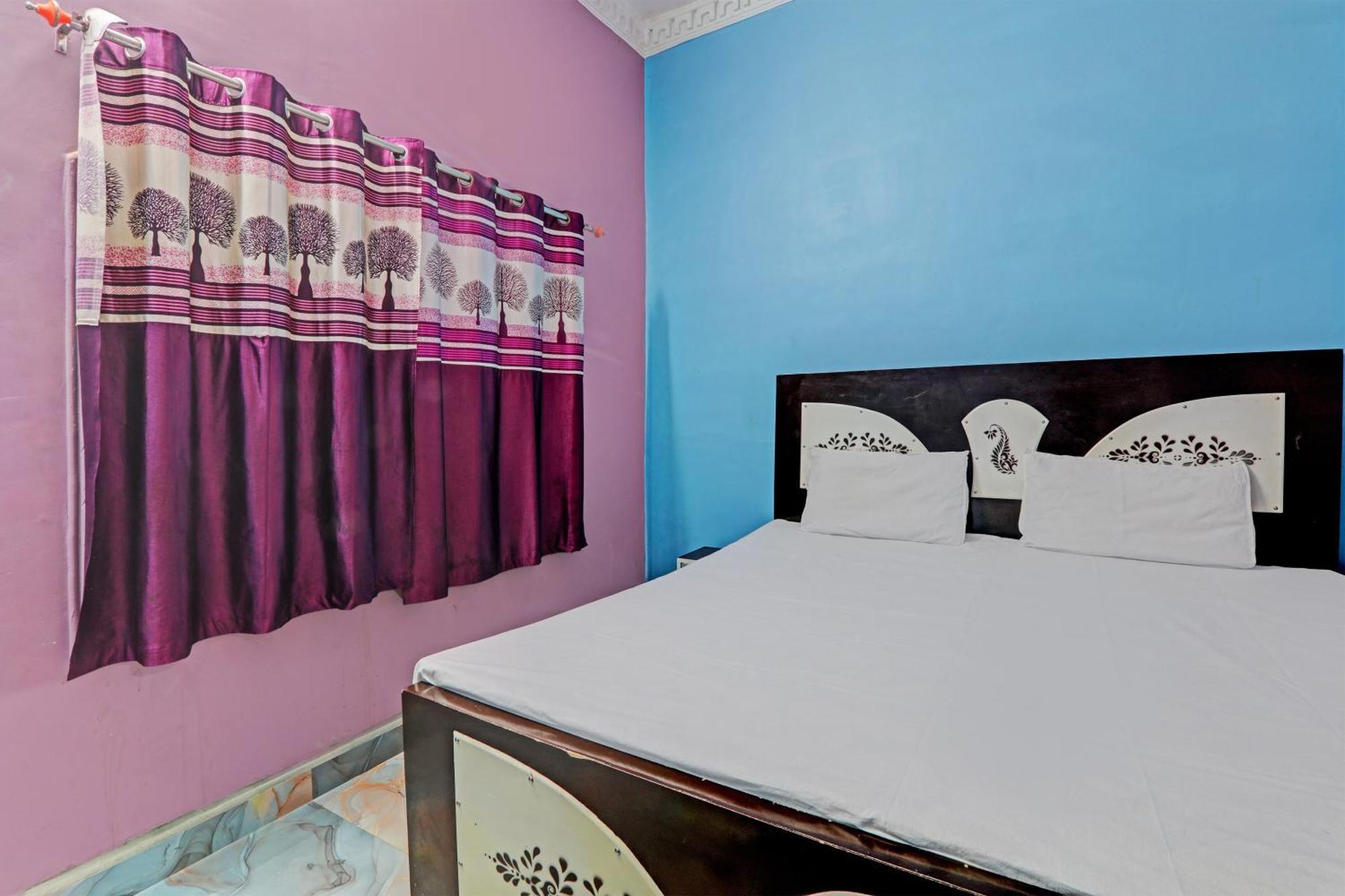 Hotel O Home Om Marriage Hall Ayodhya Exterior photo