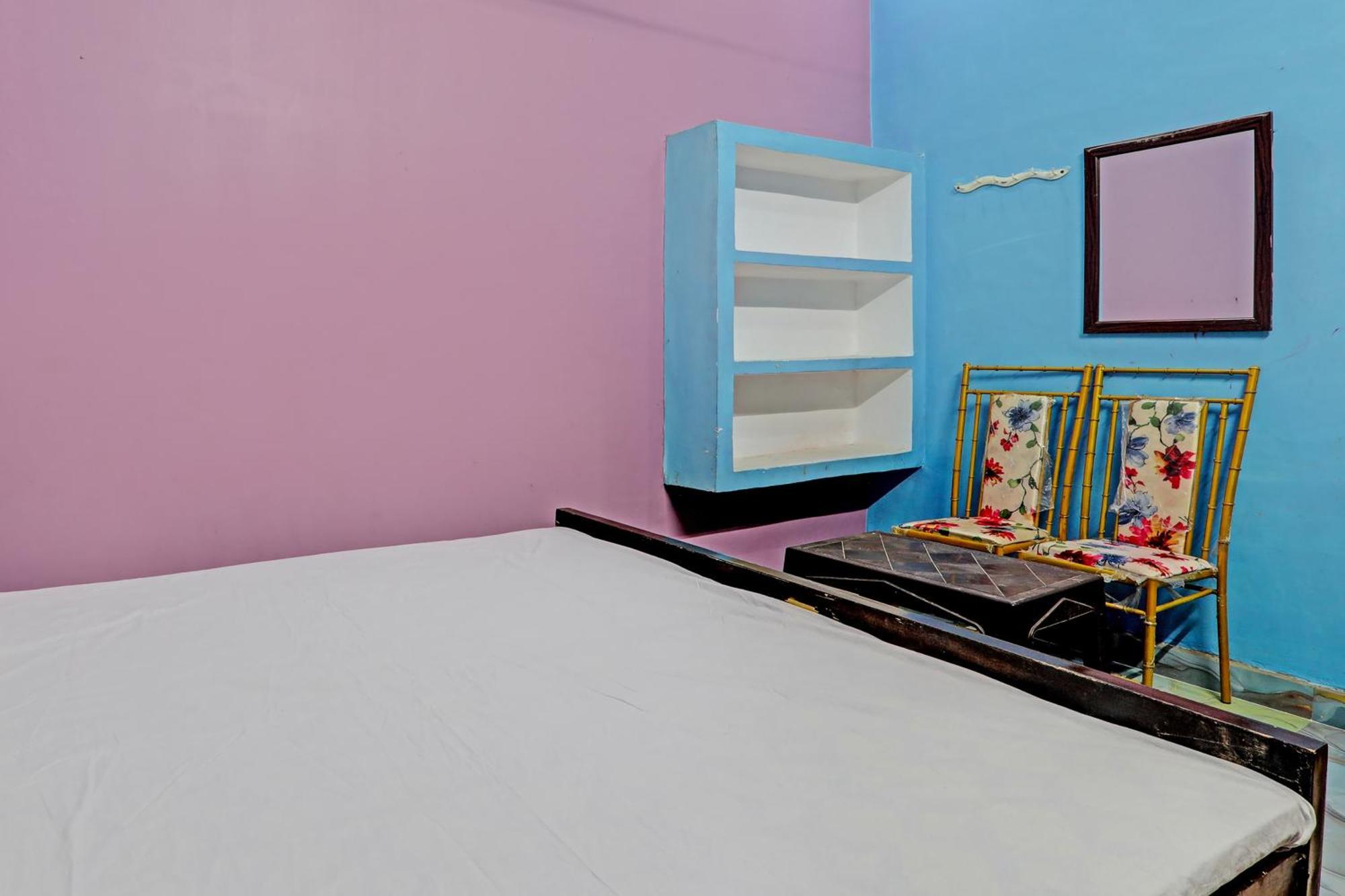 Hotel O Home Om Marriage Hall Ayodhya Exterior photo